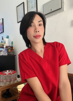Kiki massage - masseuse in Muscat Photo 9 of 11