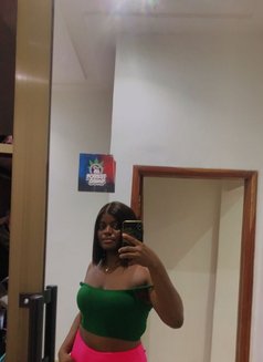 Kiki - escort in Cotonou Photo 3 of 4