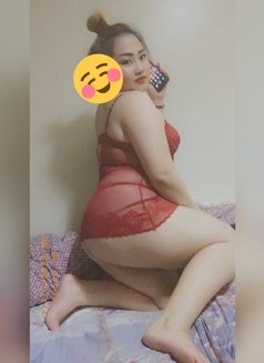 Kiki - escort in Dubai Photo 4 of 5