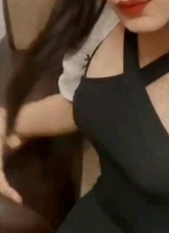 Kiki the massager - Acompañantes transexual in New Delhi Photo 3 of 4