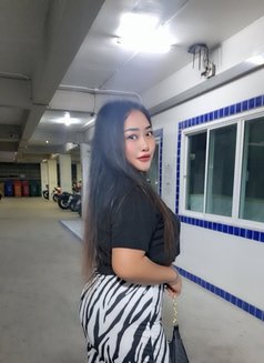 Kikik Sucking Good - puta in Bangkok Photo 22 of 24