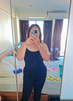 Kikik Sucking Good - puta in Bangkok Photo 24 of 24