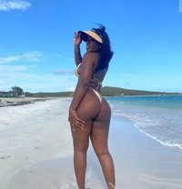 Kikiki - escort in Accra