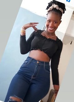 Kikimayern - escort in Nairobi Photo 2 of 7
