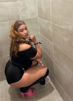 Kilabo - escort in Chandigarh Photo 3 of 4