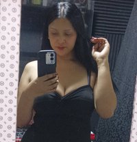 Kim Asian Hotty - Transsexual escort in Manila
