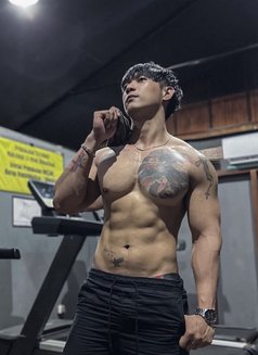 Kim Bali - Male escort in Bali Photo 3 of 7