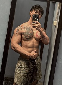 Kim Bali - Male escort in Bali Photo 4 of 7
