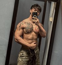 Kim Bali - Acompañantes masculino in Bali