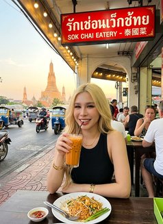 Kim. Bangkok - escort in Bangkok Photo 1 of 7