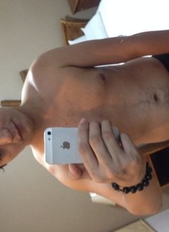 Kim Baracuda - Male escort in Cebu City Photo 8 of 8