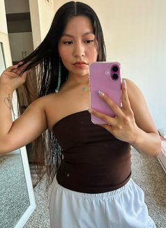 Kim Barly Massage - escort in Al Manama Photo 4 of 4