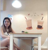 Kim - Intérprete de adultos in Manila