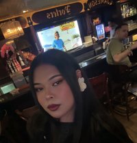 Kim - Transsexual escort in Abu Dhabi