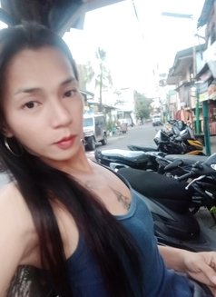 Kim - Acompañantes transexual in Manila Photo 6 of 21