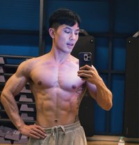 Kim Half Thai Korea - Male escort in Abu Dhabi