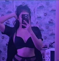 Kim Hn - escort in Manila