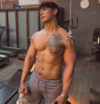 KIM - Acompañantes masculino in Bali Photo 16 of 17