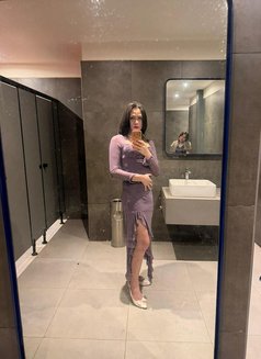 Kim Layla - Transsexual escort in Bangalore Photo 16 of 18