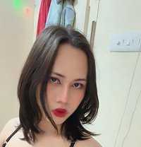 Kim Layla - Acompañantes transexual in Bangalore