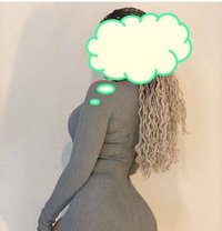 RINA NEW ARRIVAL IN NUNGABAKKAM - puta in Chennai