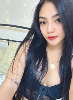 Kim New escort - puta in Taipei Photo 7 of 7