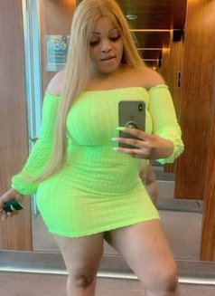 Kim - puta in Chennai Photo 9 of 10