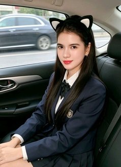 Kim Sexy 19 - escort in Manila Photo 2 of 7