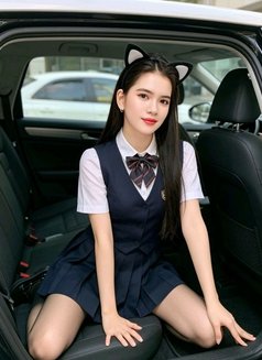 Kim Sexy 19 - escort in Manila Photo 3 of 7
