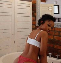 KIM, SLIM AND HOT TEEN 🇳🇵 - escort in Kathmandu Photo 1 of 2