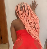 Kim - escort in Cairo