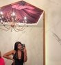 Kim - escort in Noida Photo 1 of 3