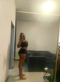 Kim - escort in Pretoria Photo 3 of 3