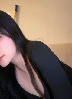 Kim Sujie - escort in Bangkok Photo 6 of 6