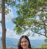 Kim with all desire - escort in Gurgaon Photo 1 of 3