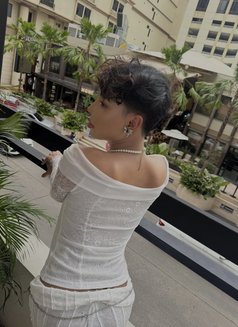 Kim - Transsexual escort in Bangkok Photo 6 of 6