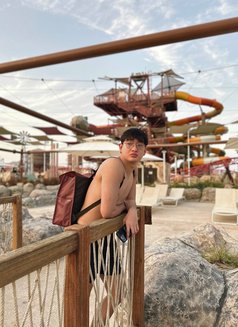 Kim - masseur in Barcelona Photo 2 of 2