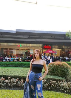 Kim Thera - Masajista in Manila Photo 4 of 6