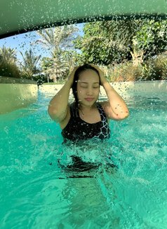 Kim - puta in Hanoi Photo 2 of 6