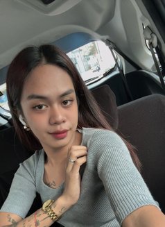 Kim Vinus - Transsexual escort in Manila Photo 5 of 6