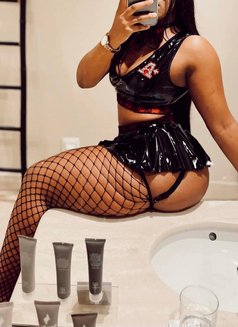 Kimbali - escort in Pretoria Photo 3 of 3