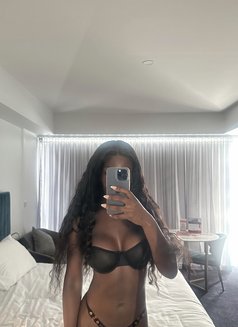 Kimberleyx - escort in Abu Dhabi Photo 17 of 18