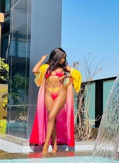 Kimberly - escort in Shanghai Photo 1 of 3