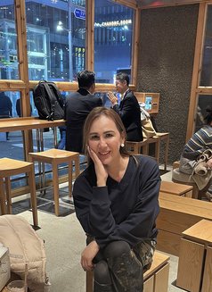 Kimberly in Gangnam - Transsexual escort in Seoul Photo 7 of 7