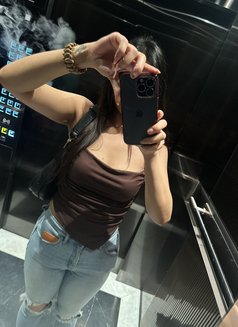 Kimberly HCM - escort in Ho Chi Minh City Photo 3 of 24