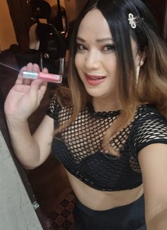 Kimberly - Transsexual escort in Bangalore Photo 27 of 29