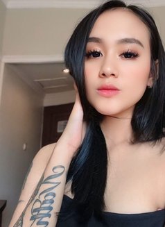 Kimberly - escort in Kuala Lumpur Photo 1 of 8