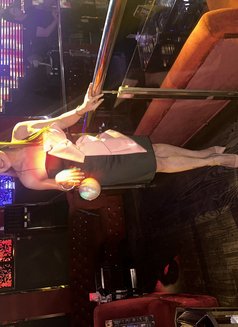 Kimberly - Transsexual escort in Manila Photo 6 of 6