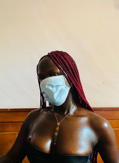 Kimberly - puta in Kampala Photo 8 of 10