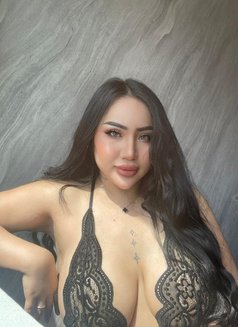 Kimberry - escort in Khobar Photo 10 of 16